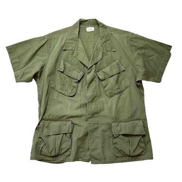 Vintage 1960s Vietnam War US Army Jungle Fatigue Jacket ~ L ~ Short Sleeve ~ Slant Pockets ~ Combat, Tropical, Coat ~ Rip Stop Cotton Poplin 
