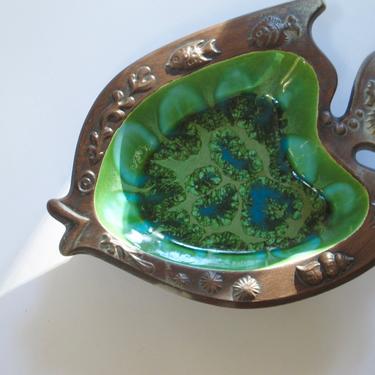 Kitsch Fish Dish! Retro Blue Green Beach Decor Vintage Treasure Craft USA Boho Ocean Turquoise 70s Ceramic Fish Bowl Catch all Trinket Dish 