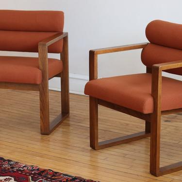 Pair of Mid Century Modern Orange Chairs by Kimball 