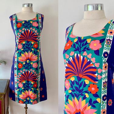 1960s Alex Colman Botanical Floral Print Vintage Shift Dress / Sleeveless Tropical Cotton Dress / US women's medium Size 8 