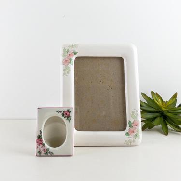 Collected Vintage Set of 2 Ceramic Picture Frames, White Ceramic Picture Frames with Pink Flowers, Tabletop Photo Frames, Cottagecore Decor 