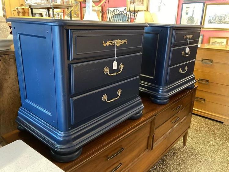 Painted navy blue 3 drawer nightstands. 27.5” x 17.5” x 25”