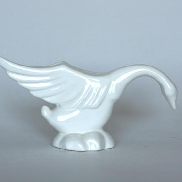 vintage royal haeger art deco ceramic swan figurine 