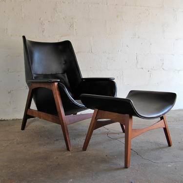 Mid Century Modern Lounge Chair and Ottoman By Foster McDavid S/2 