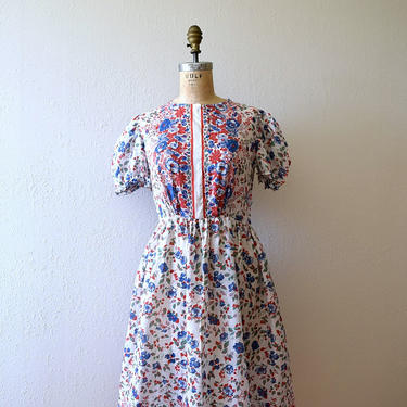 Late 1930s border print dress . vintage 30s puff sleeve dress 