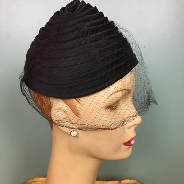 1950s hat, vintage turban, black satin hat, favorette fashion, pleated pointed hat, avant garde style, 1960s hat, mid century, statement 