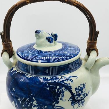 Antique Japanese Porcelain Teapot Blue White Meiji Period 19th Century Extra Large over a  Gallon- Reed Handle Foo Dog Lid- 11&amp;quot; 