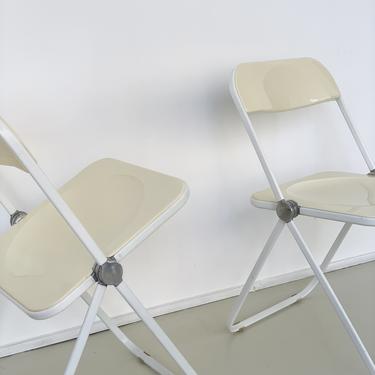 Cream 1970s Italian Plia Chairs by Giancarlo Piretti for Castelli