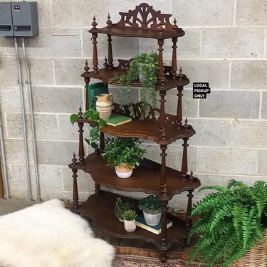 LOCAL PICKUP ONLY ———— Vintage Etagere 