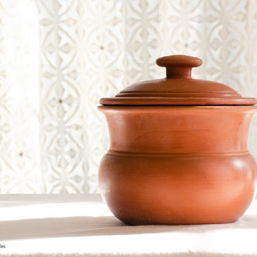 SECONDS SALE - Handmade Curry Pot, Earthenware cookware, Biryani pot, Clay Cookware, Hostess Gifts, Clay Pot, Clay Cookware 