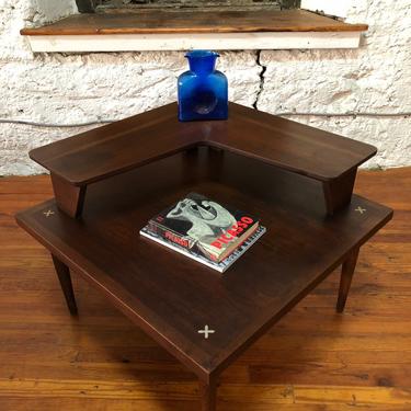Mid century end table mid century step table american of martinsville end table 