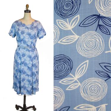 Vintage 1950s Dress ~Blue Rayon Scallop Neckline Artsy Flower Print Dress 