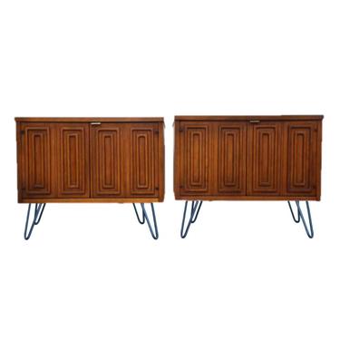 (SOLD) Pair of MCM Broyhill Sculptra Hairpin Commode Chests