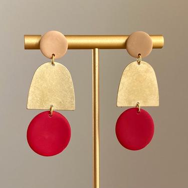 Red + Tan Clay and Brass Dangle Earrings 