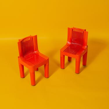 Pair of K4999 Richard Sapper for Kartell Child's Chair 