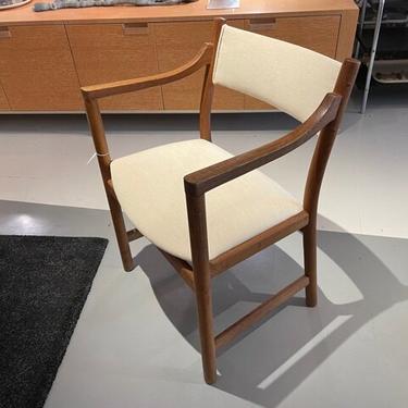 CH50 Oak Arm Chair by Hans Wegner