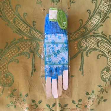 blue lace fingerless gloves - 80s punk gloves - sweet lolita lace gloves / vintage prom gloves, new old stock - 80s prom / 80s costume 