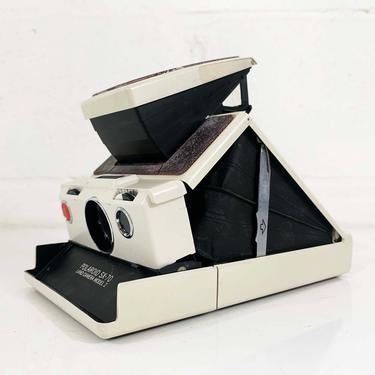 Vintage SX-70 Polaroid Land Camera Model 2 Instant Film Photography Impossible Project Time Zero Originals Folding 1970s 70s Retro Cameras 