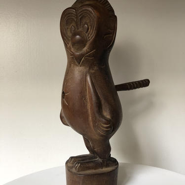 Folk Art Back Stabbed Wood Figurine Studio Sculpture 