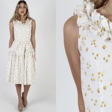 1950s White Full Circle Skirt Dress / Vintage 50s Yellow Dandelion Print / Side Zip Closure / Casual Womens Rockabilly Retro House Dress 
