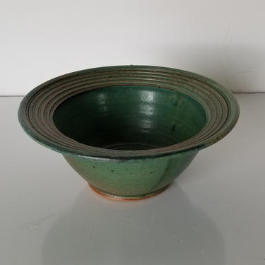 Vintage Green Glaze Pottery Bowl. 