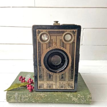 Vintage Kodak Junior Brownie Camera | Vintage Art Deco Brownie Junior Camera | Camera For Prop, Camera Collector, Camera Lover Gift 