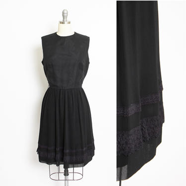 Vintage 1960s Dress BlackChiffon Full Skirt Pleated Lace 60s Medium M 