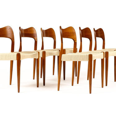 Danish Modern / Mid Century Teak Dining Chairs — Set of 6 — Danish Cord Seats — Arne Hovmand Olsen for Mogens Kold 