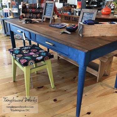 MCM reclaimed table
