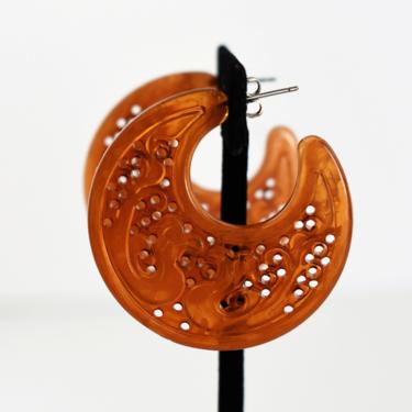 70's golden brown plastic three quarter hippie hoop studs, big stylized dragons open work acrylic boho statement earrings 