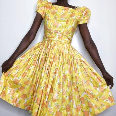 Vintage 1950s Floral Print Puff Sleeve Fit &amp; Flare Dress