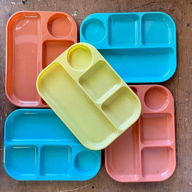 Vintage School Lunch Trays | Vintage Camping Plate Trays | Melamine Trays | Outdoor Eating | Kids Dishes | Divided Trays | Serving Trays 