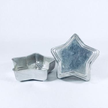 Star Shaped Tin Mold | Set of 2 | Jello Mold | Jello Shooter | Mini Cake Pan | Gifts for Bakers | Baking Accessories | Soap Mold | Small Tin 