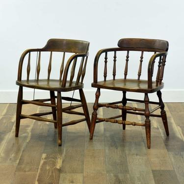 Pair Of American Colonial Barrel Back Chairs