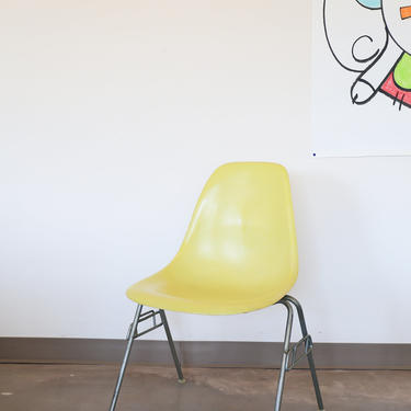 Vintage Yellow, Herman Miller Eames Shell Chair with Stacking Base 