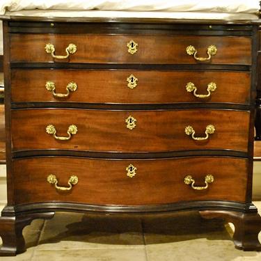 Serpentine 4 Drawer Chest in Mahogany with Brush Slide &amp; Ogee Bracket Base, English late 1700's