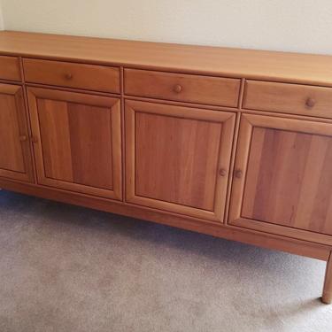 Free Shipping Within US - Solid Birch Vintage Mid Century Modern Dresser or Credenza with 4 Drawers and Adjustable Shelves 