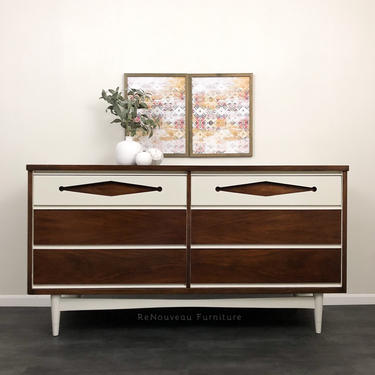 Mid Century Modern 6 Drawers Dresser 1965 Bassett 
