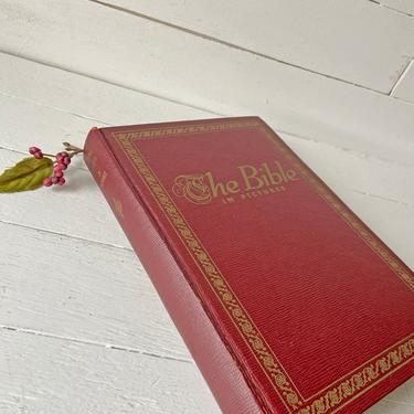 Vintage 1950's Red Bible In Pictures // Vintage Red Bible, Rustic, Farmhouse, Bible For Bookshelf // Religious Decor, Bible Collector 