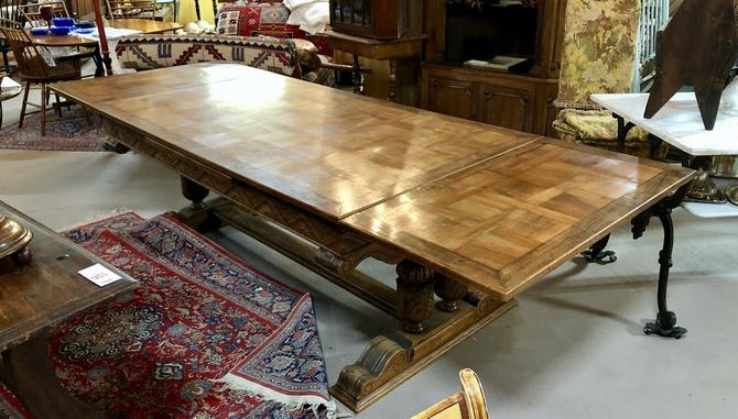 Antique French Provincial Drawleaf Extension Dining Table | Seats 10 - 12
