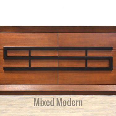 Maximilian Original for Karp Furniture Mahogany Dresser 