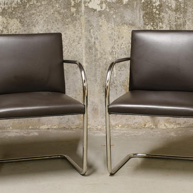 Pair of Mies Van Der Rohe Brno Chairs for Knoll International 