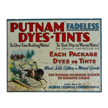 1920s Putnam Dyes Display