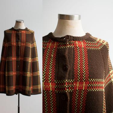 Vintage 1970s Knit Cape / 1970s Knit Poncho / Vintage Plaid Woven Cape / Vintage 1970s Poncho 