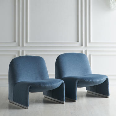 Pair of Alky Chairs by Giancarlo Piretti