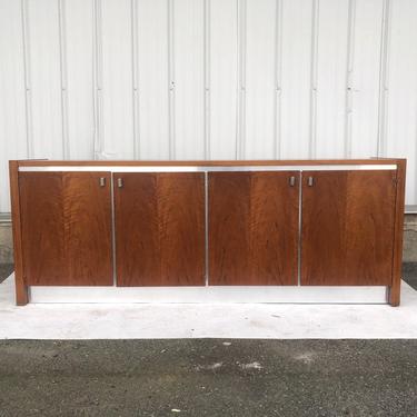 Mid-Century Sideboard attributed to Milo Baughman for Founders 