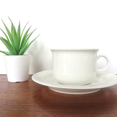 Arabia Finland Arctica Cup And Saucer, Scandinavian White Porcelain Coffee Cup, Danish Modern Porcelain Designed by Inkari Leivo 