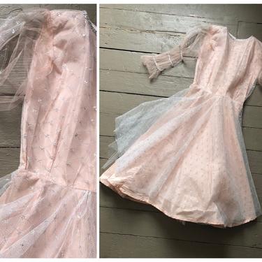 vintage girl’s tulle princess costume, Fairytale wedding dress, vintage 60’s tulle dress, ballet pink dress, flower girl dress, silver stars 