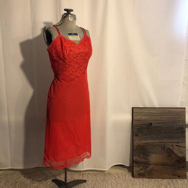 Rare RED Vanity Fair 1960s Slip dress Pinup Lingerie lace 34 tall 