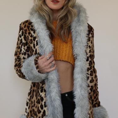 1990's Leopard Faux Fur Princess Coat Size Medium
